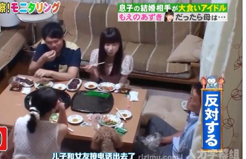 《人类观察》：接吻背后的戏谑恶搞，人们为什么那么容易被骗